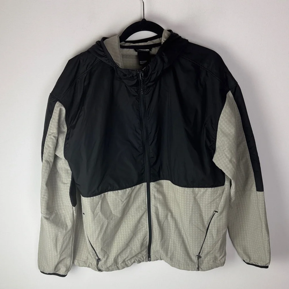 The North Face Light Jacket - Men's Large